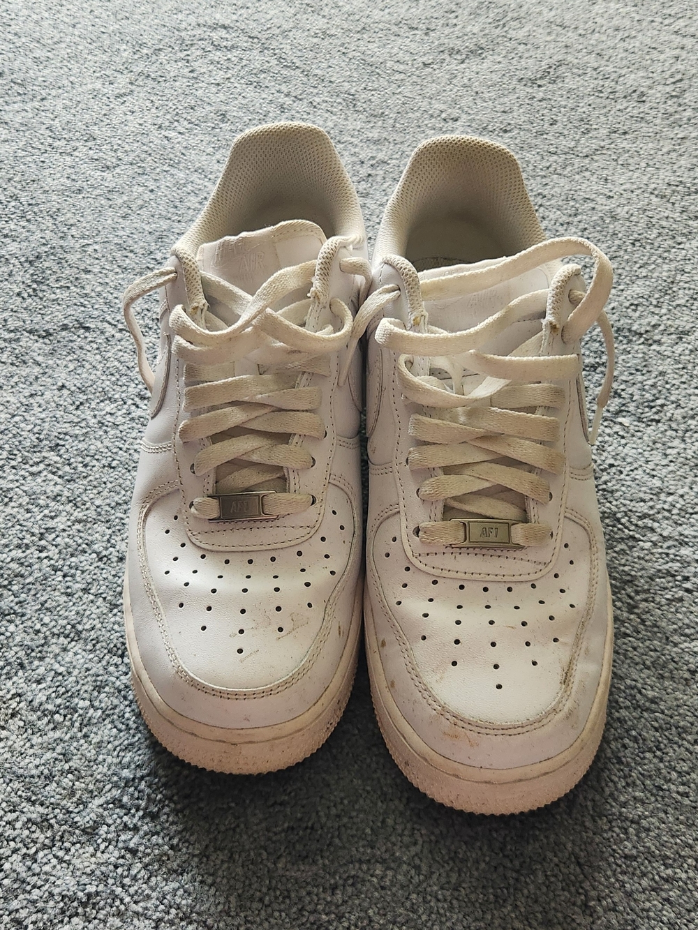 Men’s Classic White Leather Sneakers — Low Top Casual Shoes